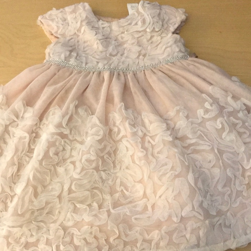 Sweet Heart Rose Girls Beautiful dress size 4